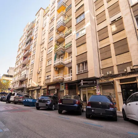 Apartamento Sol Granada - Espacioso, bien ubicado y muy valorado-3
